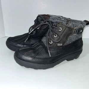 UGG Lina Duck Ankle Rain Snow Womens Boots Waterproof Leather sz 6.5